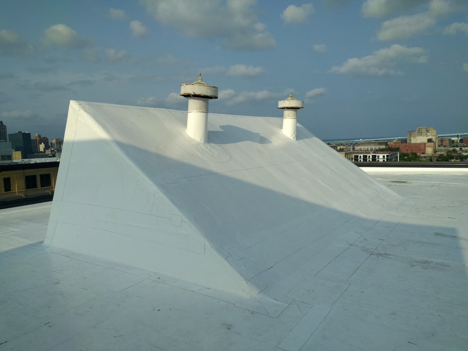 Milwaukee PVC roofing services for commercial buildings