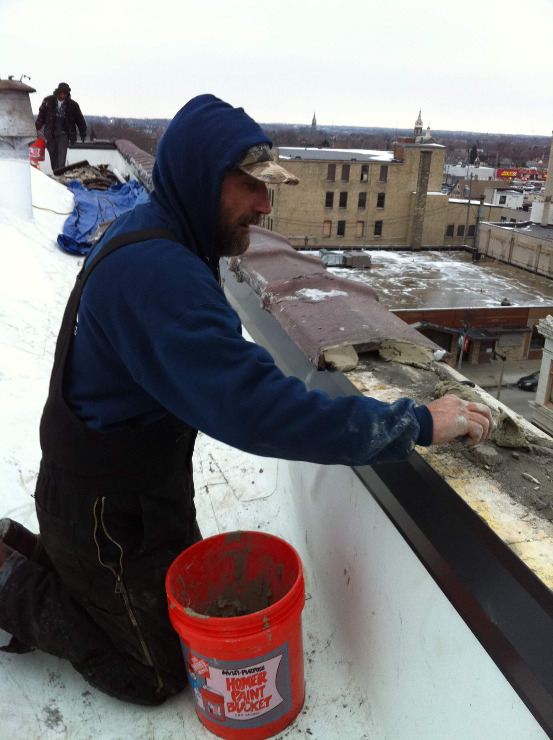 Milwaukee commercial modified bitumen roof installation