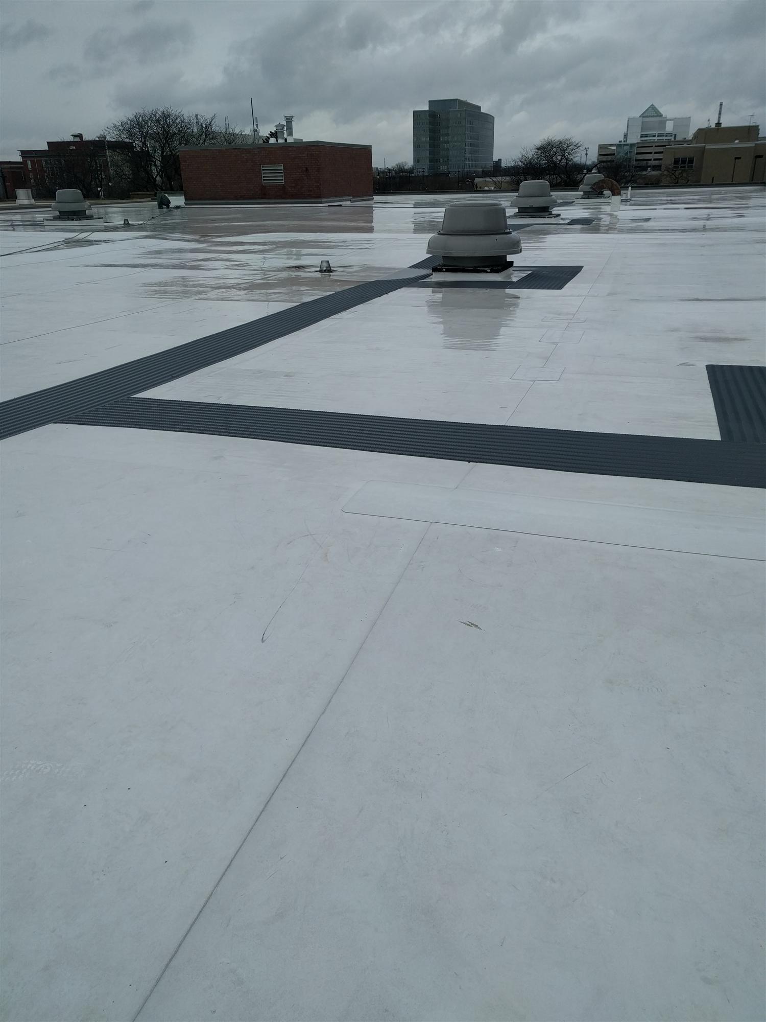 Chicago lighthouse flat roof installation 