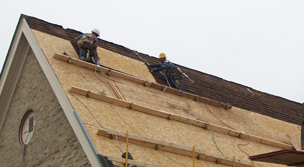 Pewaukee Asphalt Roof Installation