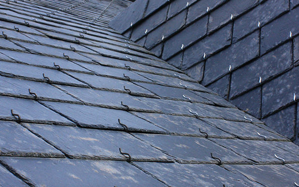 Metal Roofing Contractors 