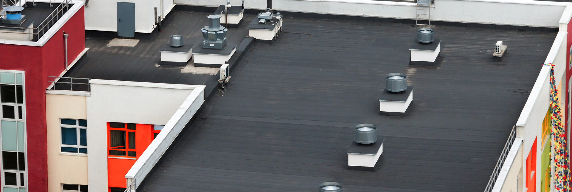 commercial roof installation completed by a commercial roofing company in Green Bay
