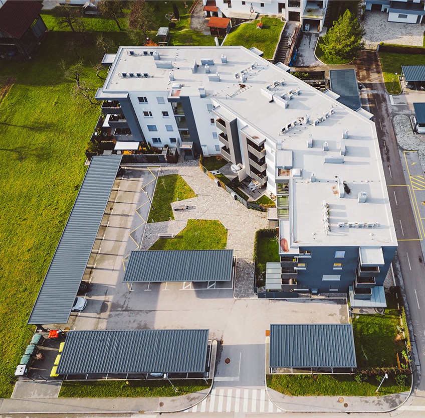 free roofing quotes from roofed right america